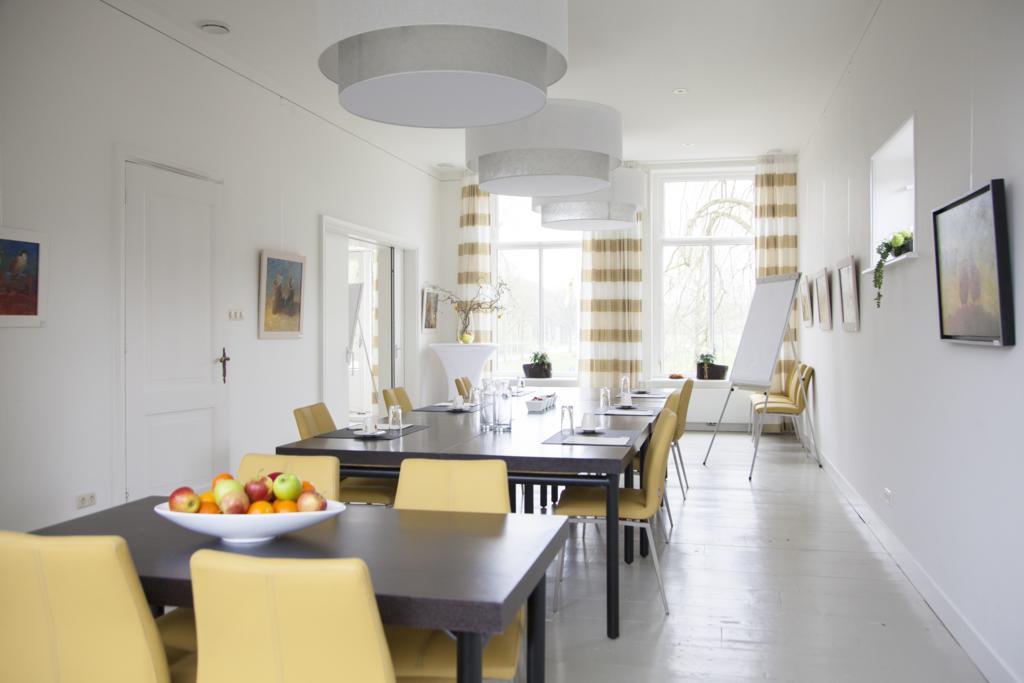 Hotel Restaurant Lunia Oldeberkoop エクステリア 写真