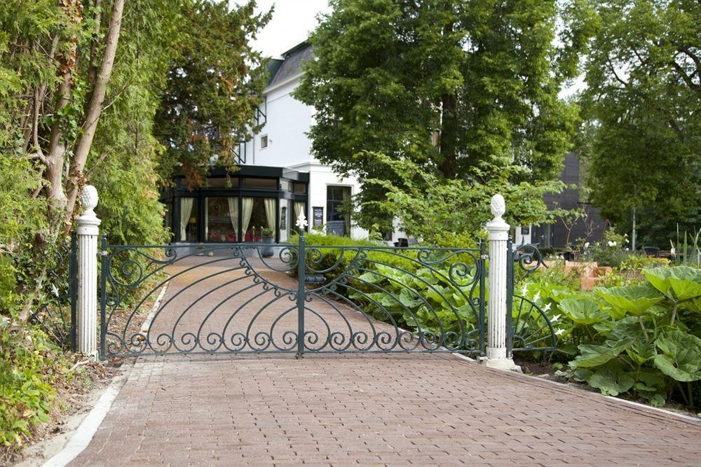Hotel Restaurant Lunia Oldeberkoop エクステリア 写真